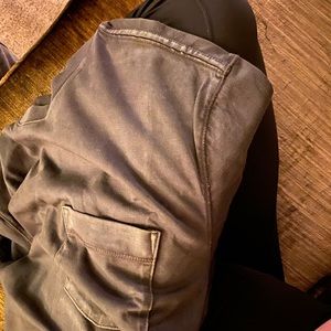 Grey shirt not black shirt